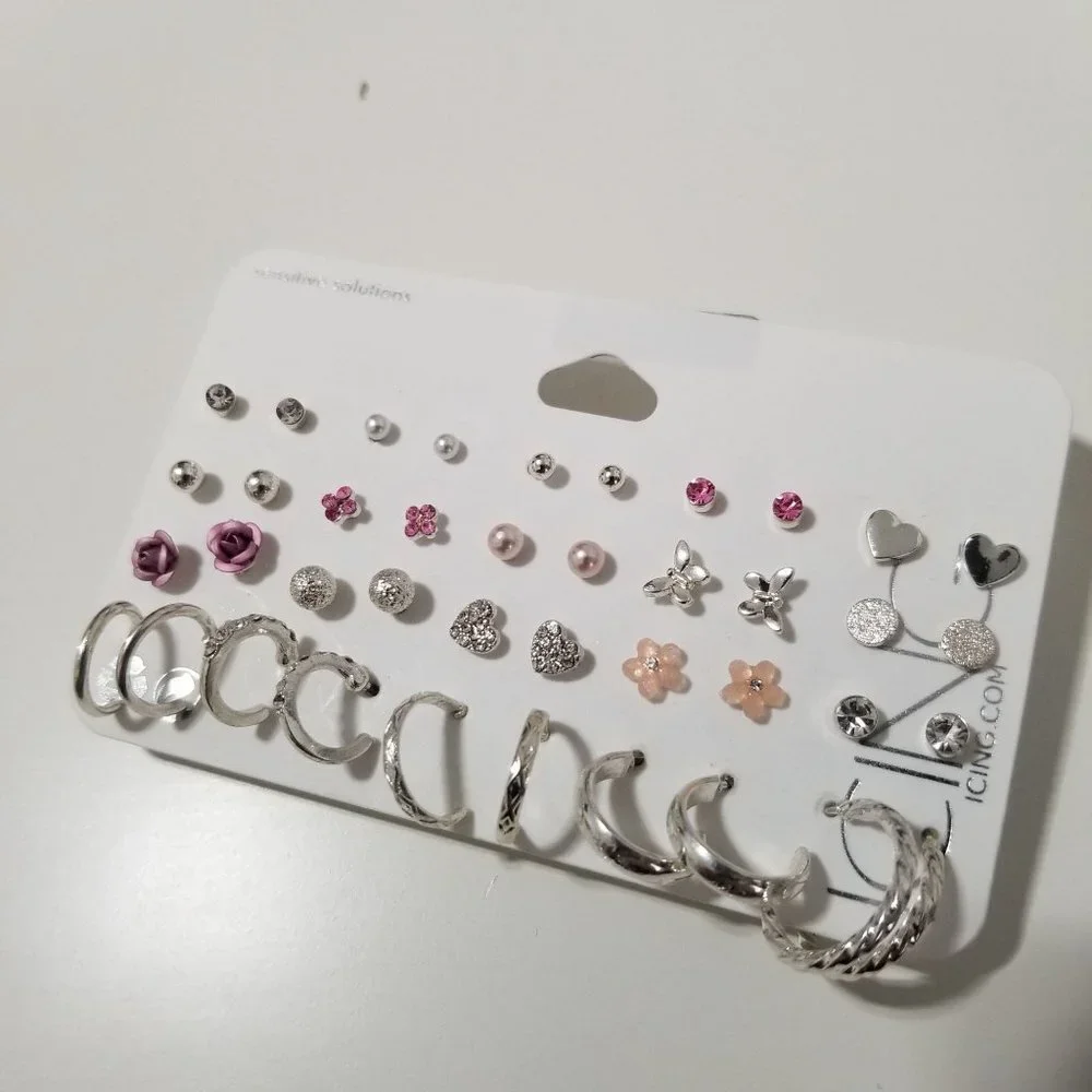 NWT ICING 20 PACK‎ ASSORTED EARINGS
